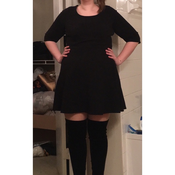 Old Navy Dresses & Skirts - sale Old navy fit n flare dress